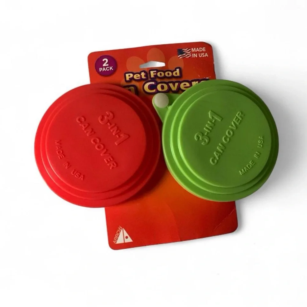 Pet Food Can Covers - Red and Green